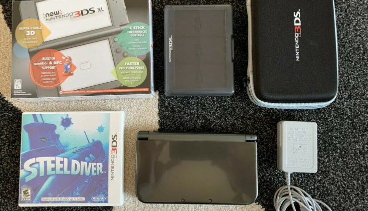 Nintendo Recent 3DS XL Handheld Device – Unlit – Venerable – With Extras