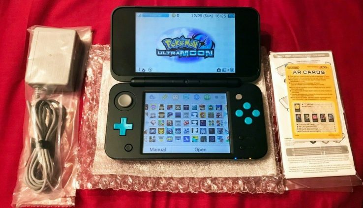 Nintendo Recent 2DS XL With Many 3DS Games, Charger, BRAND NEW