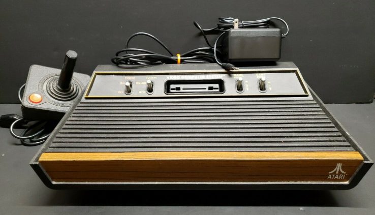 Atari 2600 4 Switch Console with Controller Examined Working