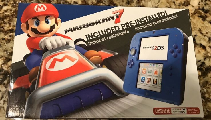 Nintendo 2DS With Mario Kart 7 & Mario 3D Land! – Blue Controller