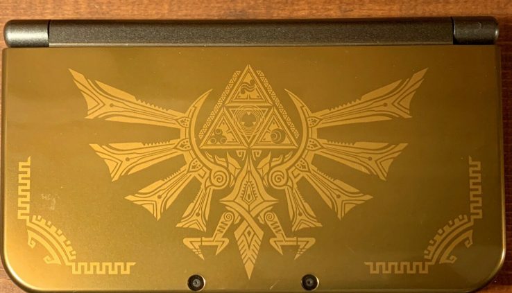 Nintendo Recent 3DS XL Cramped Edition Zelda Hyrule Gold System