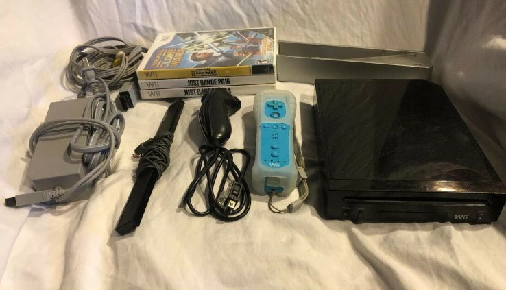 Nintendo Wii Console – Sad TESTED with 3 Games And One Controller  RVL-101