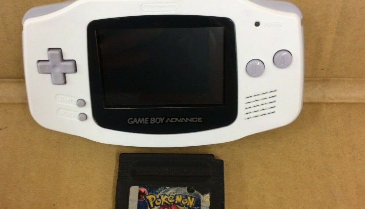 NINTENDO GAMEBOY ADVANCE GBA WHITE AGB-001 WITH Pokémon Game