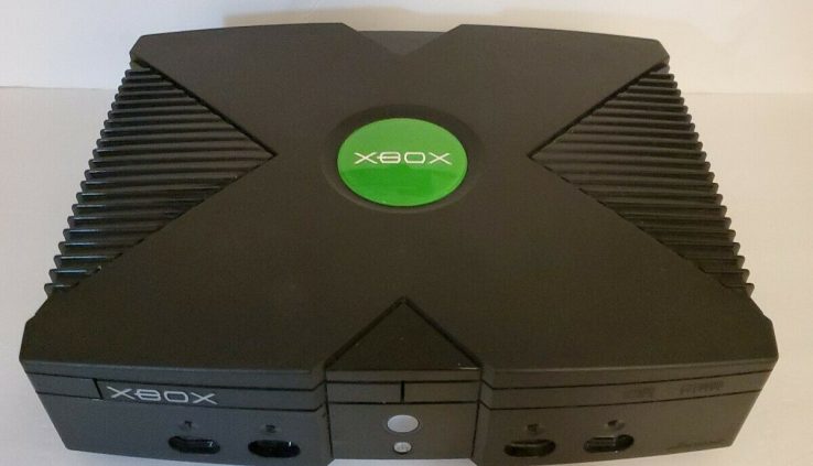 Microsoft Xbox Initiating Edition 8GB Dim Console ONLY