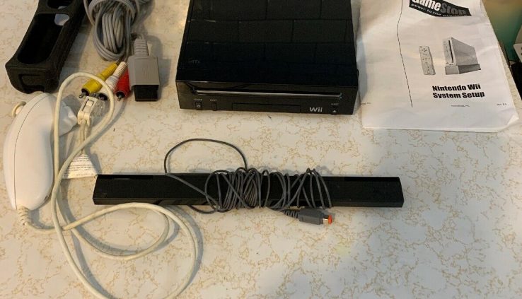 Nintendo Wii Black Console With Cords & Sensor Bar RVL-101