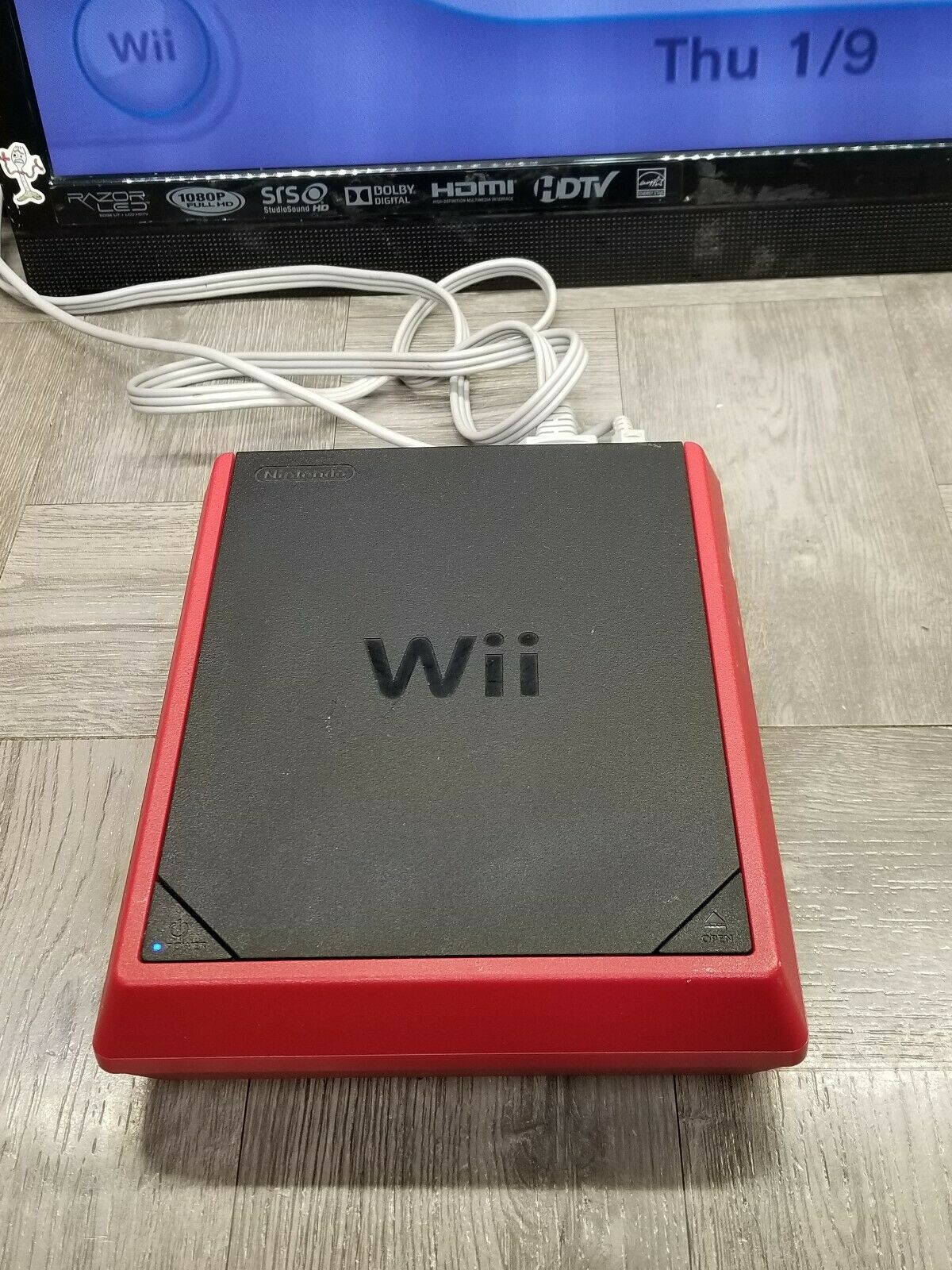 Nintendo wii mini Crimson *Console Easiest* TESTED WORKING RVL201 8GB