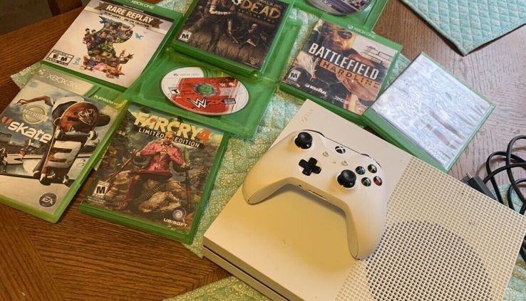 Microsoft Xbox One S 500GB White Console – ZQ9-00001 With Games Bundle