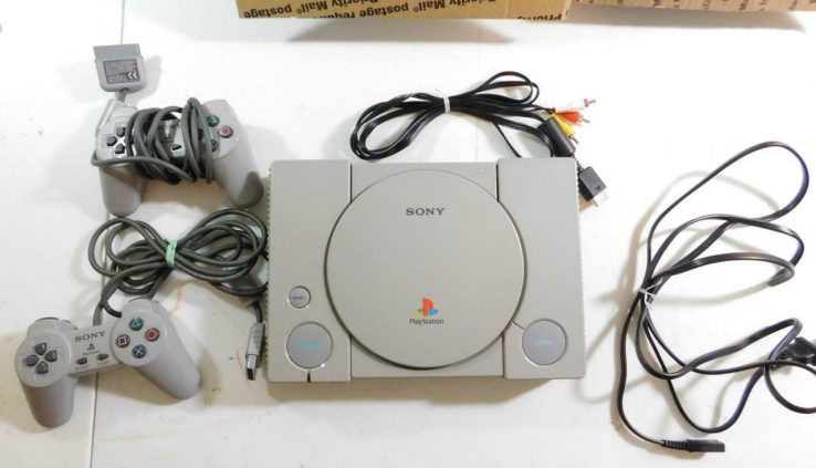 Sony PlayStation 1 PS1 Gray Game Console NTSC – (SCPH-7501) ALL HOOK UPS