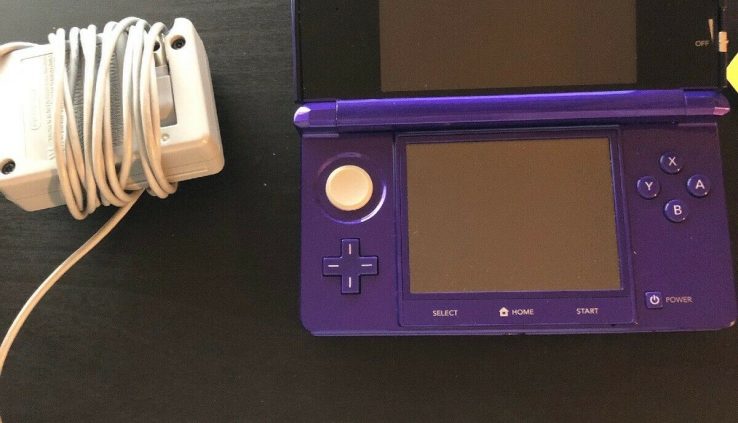 Nintendo 3DS Originate Model Center of the night Crimson Handheld System Rare Switch Pokemon