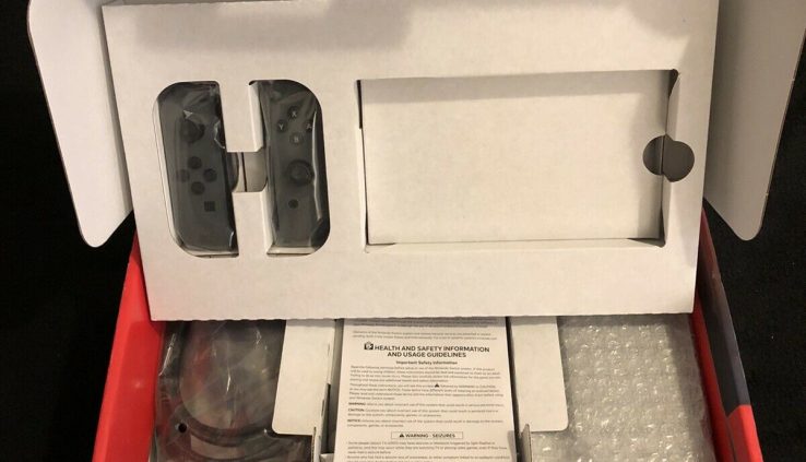 Nintendo – Swap 32GB Console – Grey Joy-Con (NO TABLET!!)