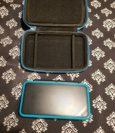 Nintendo 2DS XL Murky Turquoise Handheld System Console with Case