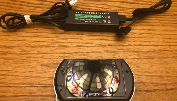 Sony PSP GO Delivery Version 16GB Piano Sunless Handheld System