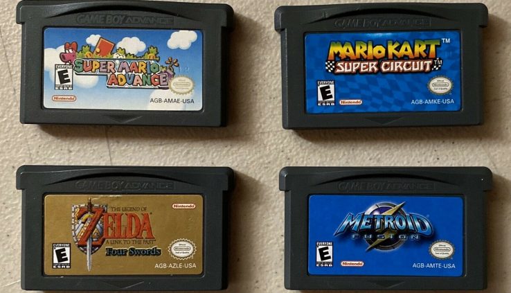 GameBoy Reach Game Lot of 4 Zelda Metroid Fusion Mario Kart Enormous Mario