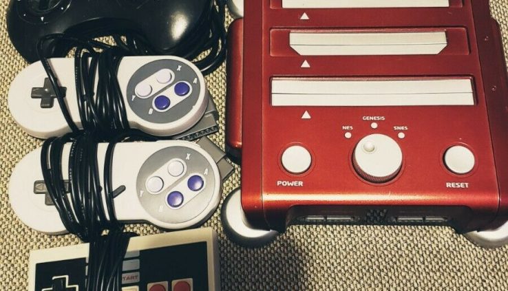 Retron 3 Red Game Console. With 5 Usual Controllers. GREAT Condition. 