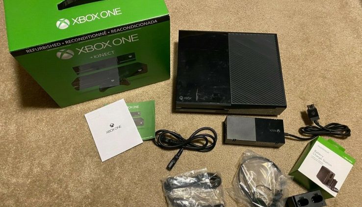 Microsoft 1540 Xbox One 500 GB Console – Murky