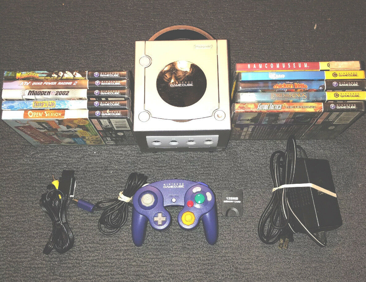 Nintendo GameCube Restricted Edition Silver Console Bundle Kids Lot