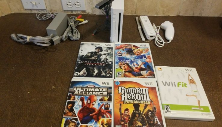 Nintendo Wii White Console 1 Controller + 5 Games #2