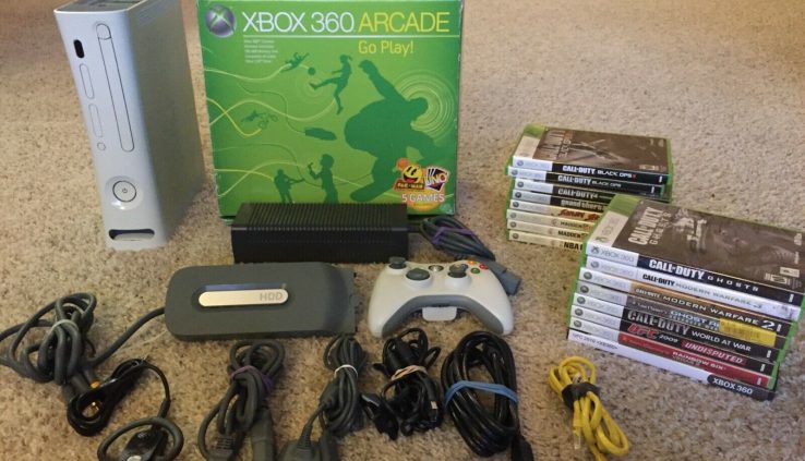 Microsoft Xbox 360 Arcade 20GB Console + 16 Games + Xbox 360 Wireless Headset