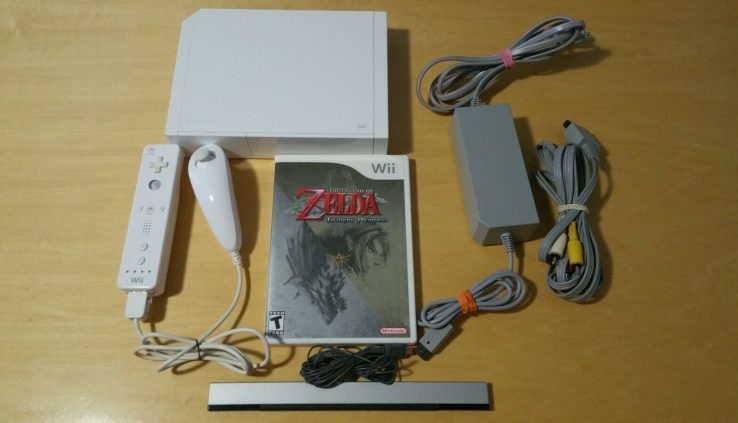 Nintendo Wii White Console RVL-001 Total Bundle With Zelda Cleaned Examined