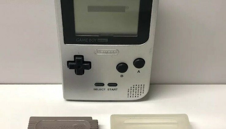 Nintendo Game Boy Pocket MGB -001 Silver  With Tetris, WORKS GREAT!