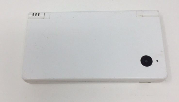 White Nintendo DSi Handheld Machine G11