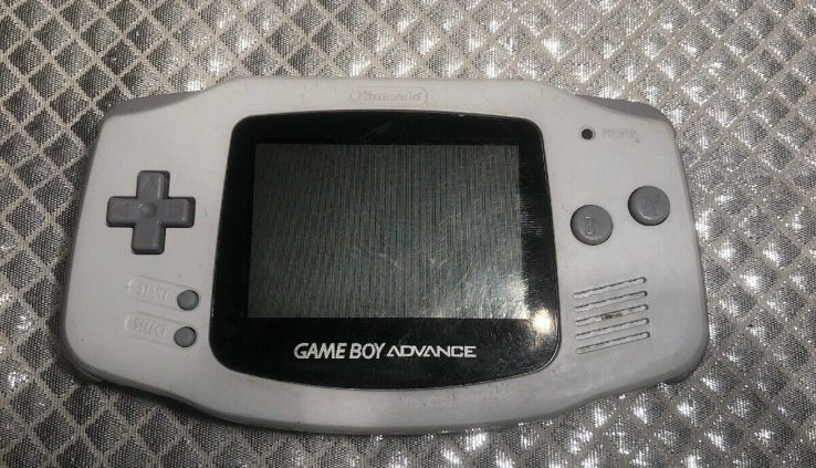 Game Boy Attain White – Examined Working