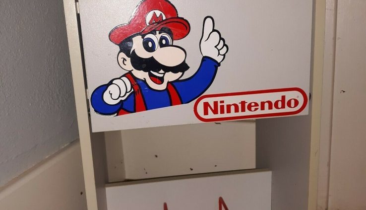 Nintendo NES console original WITH MARIO STAND**