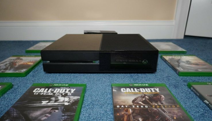 Microsoft Xbox One 500GB Shadowy Console + 8 Games NO CONTROLLERS