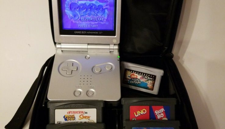LOT Nintendo Game Boy Advance SP Silver With 5 Games 1 Video and Charger TESTED