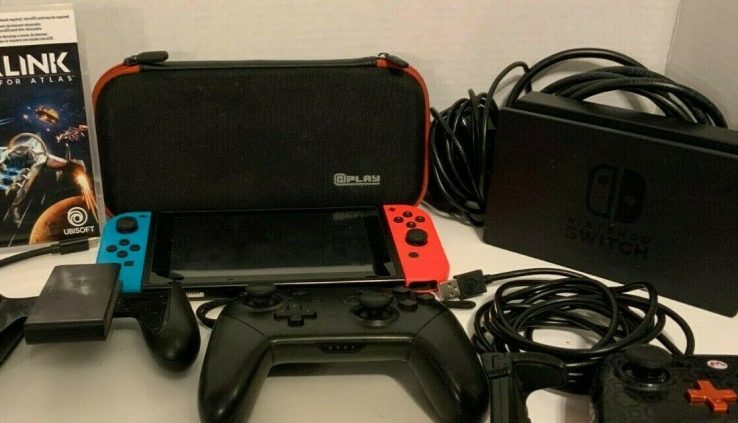 Nintendo Swap Bundle Case Joycons Pro Controller and Wired 128GB StarLink Sport