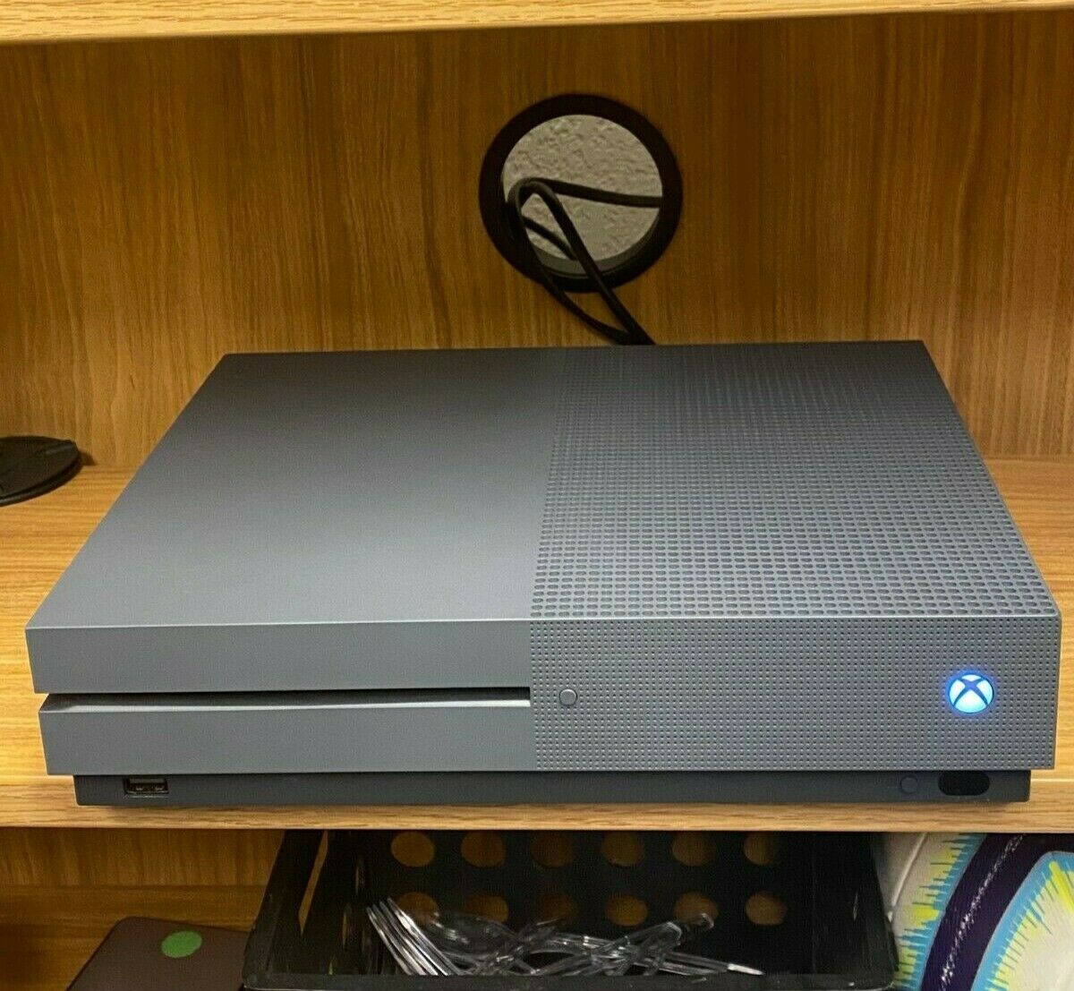 Microsoft Xbox One S 500gb Battlefield Edition (Grey) COMES WITH