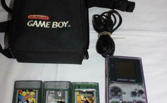 Gameboy Coloration Clear Purple Machine with 3 games and Case VGC!!