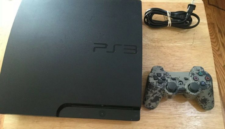 Sony PlayStation 3 PS3 Slim 160GB Dark Console CECH-3001A plus Controller Works
