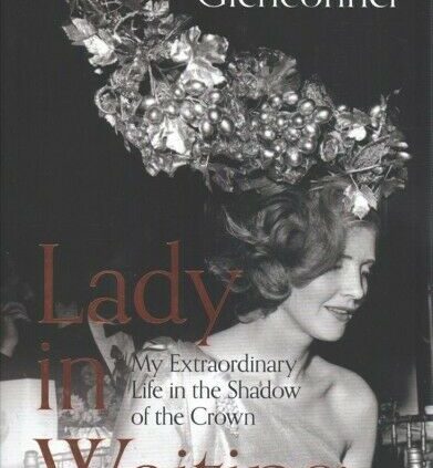 Girl in Ready : My Unprecedented Lifestyles in the Shadow of the Crown, Hardcover…