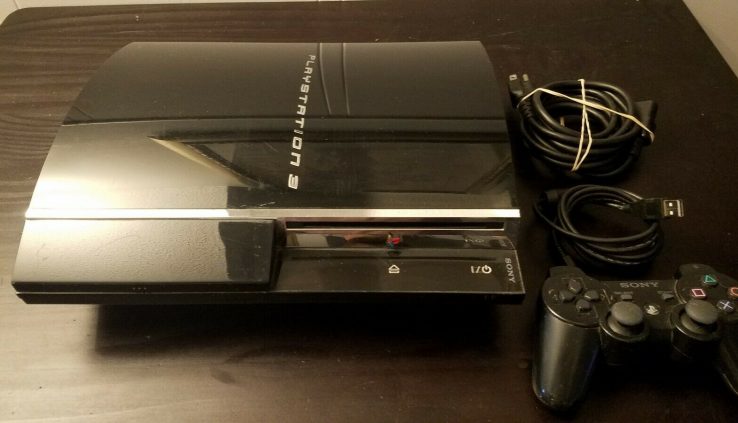 Sony Playstation3 80GB  CECHE01. Console, Dual shock 3 controller and charger