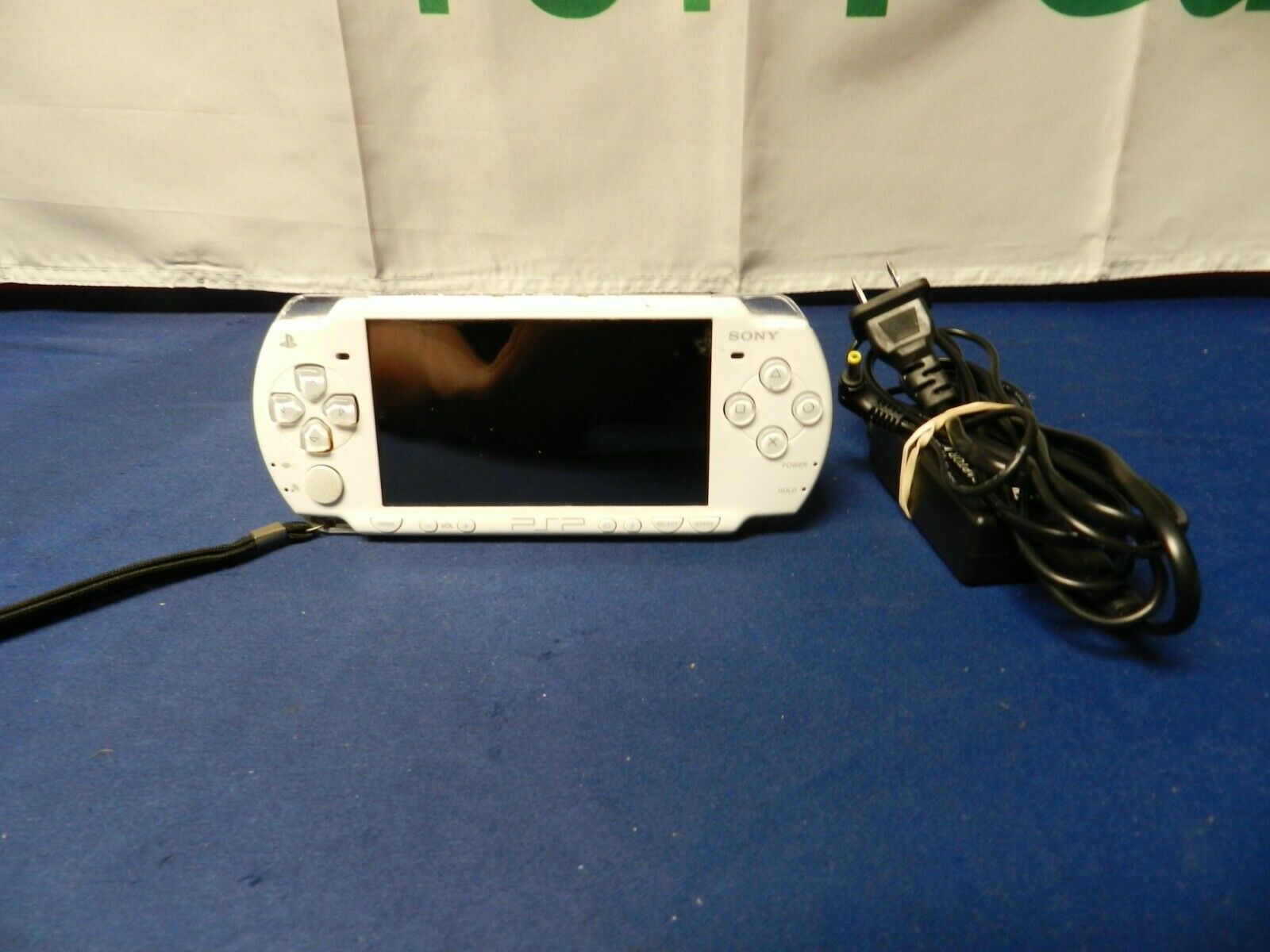 Sony PSP2001 Celebrity Battle Model on 