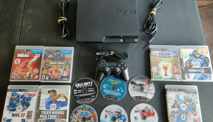 Sony PS3 Slim 120 GB Bundle Console 13 Video games, COD, Offended Birds, Samurai 4, etc..