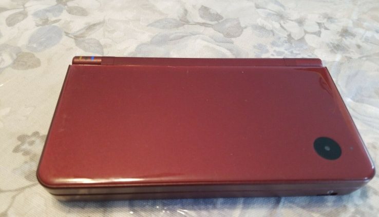 Nintendo Dsi XL Handheld Gaming Draw Console Burgundy Wine Color