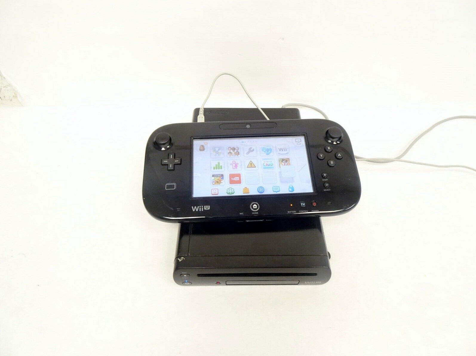 Wii U - WiiU 本体 ソフト4本セット WUP-101(01)の+spbgp44.ru