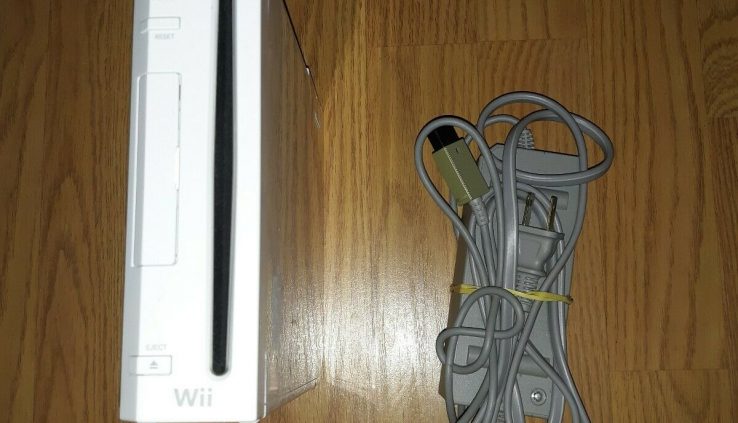 Nintendo Wii white Console bundle backwards compatible works free ship