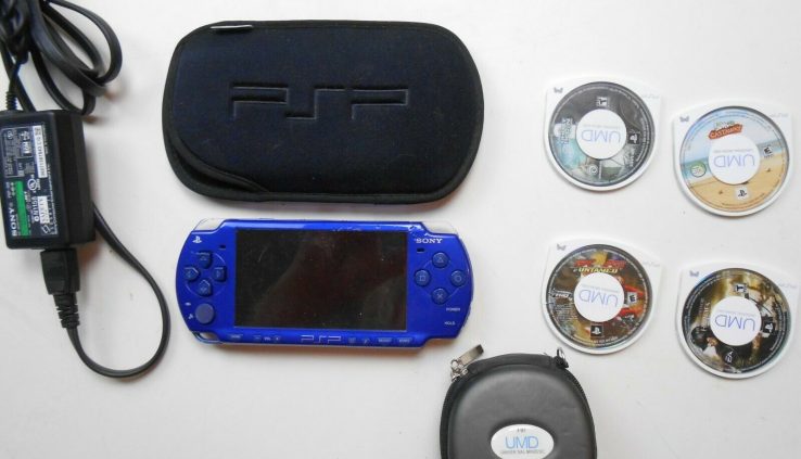 PlayStation PSP Vivid Blue 2001 Handheld, Charger Wire, New Battery, Soft Case