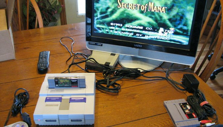 Gigantic Nintendo SNES Console w/ OEM Controller & 1 game ( secret of Mana )