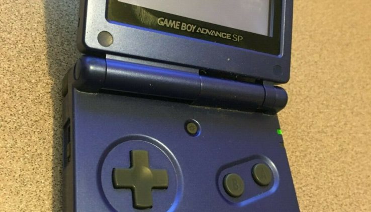 Nintendo Sport Boy Come SP Cobalt Blue Vulnerable Bundle (READ DESCRIPTION)