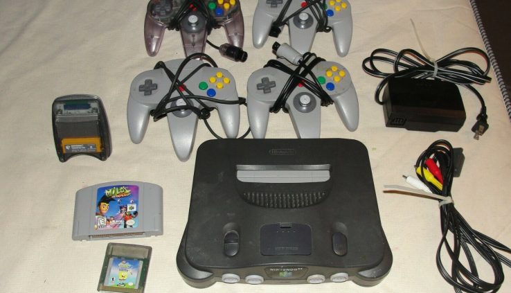 Nintendo 64 with 4 controllers, 2 games and Nintendo 64 transfer pack