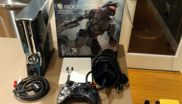 Microsoft Xbox 360 S Halo 4 Restricted Version