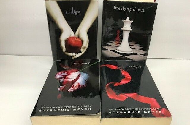 Twilight Saga Meyer Total Twilight New Moon Eclipse Breaking Crack of first light