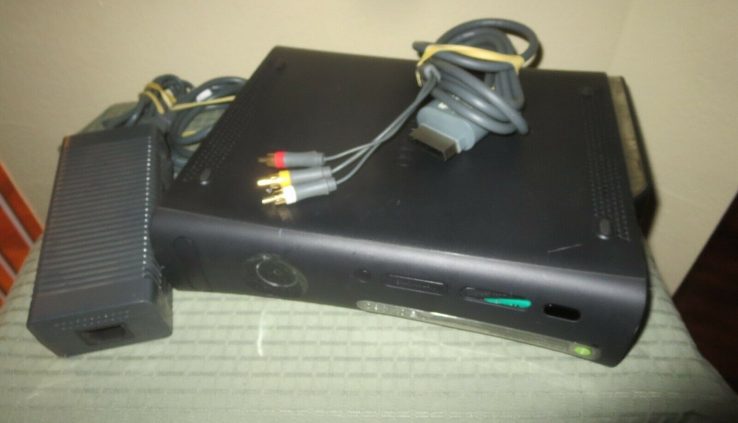 Microsoft Xbox 360 Dusky Console Machine 120 GB with Cords Works