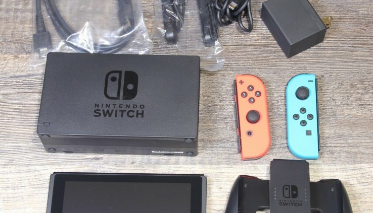 Nintendo Switch 32GB Gray Console with Neon Crimson and Neon Blue Pleasure-Con Refurbishe