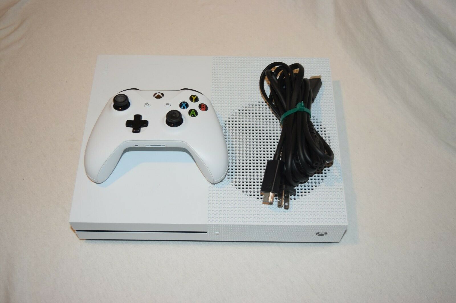 Microsoft Xbox One S 500GB Mannequin 1681 Energy Cord, HDMI & 1 ...