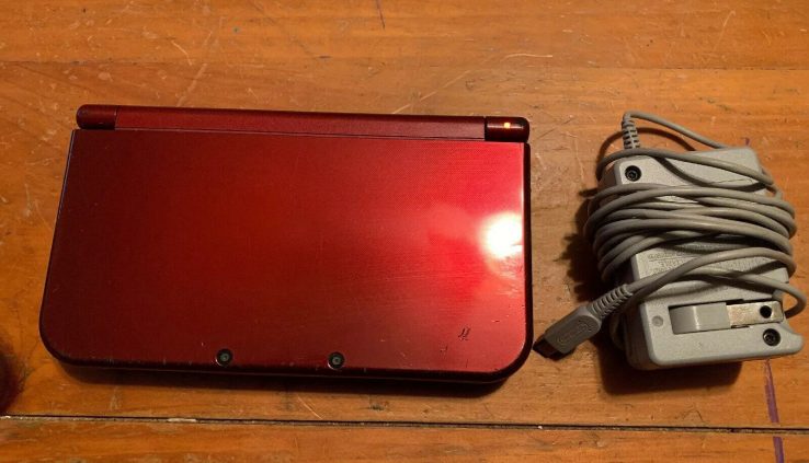 Nintendo RED-001 “Fresh” 3DS Xl – Pink with Charger